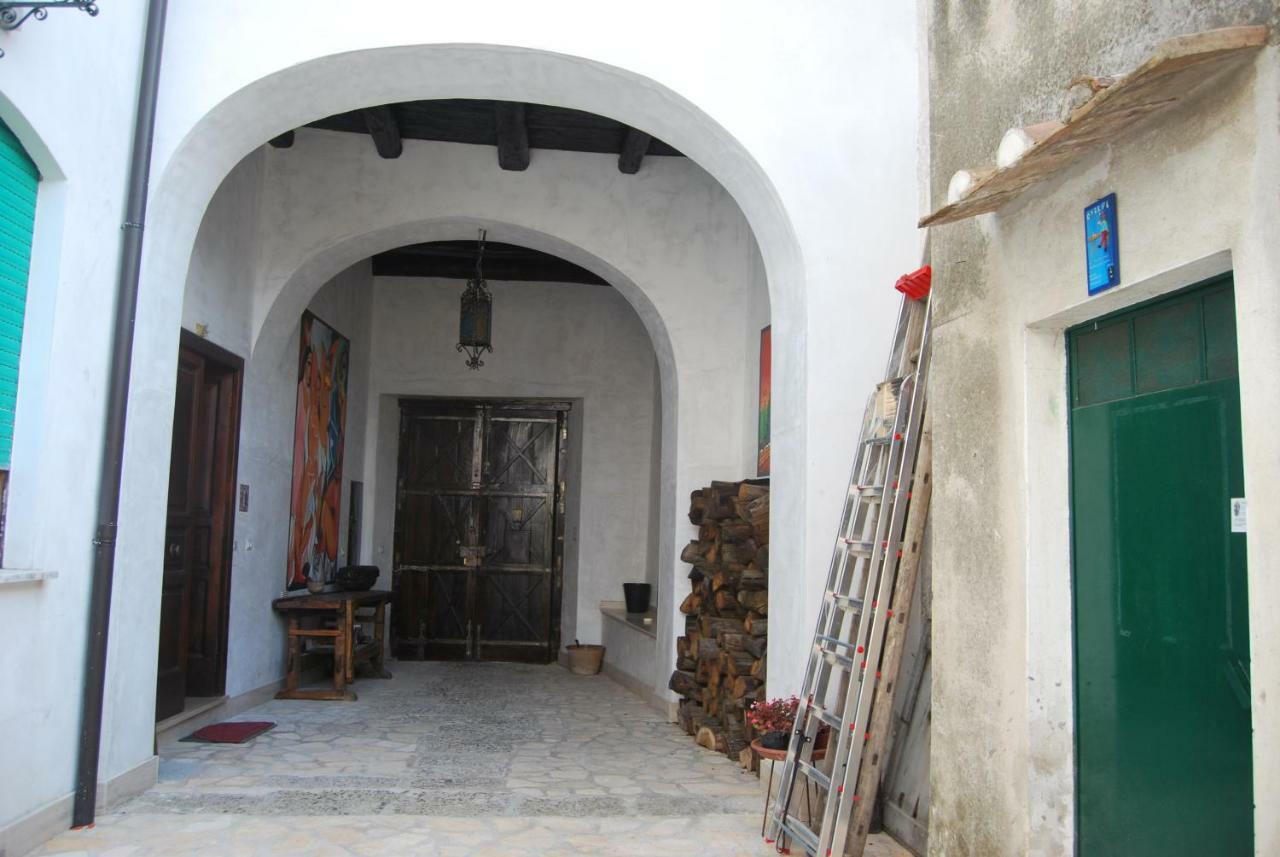 B&B Pozzo Dei Desideri Fisciano Bagian luar foto