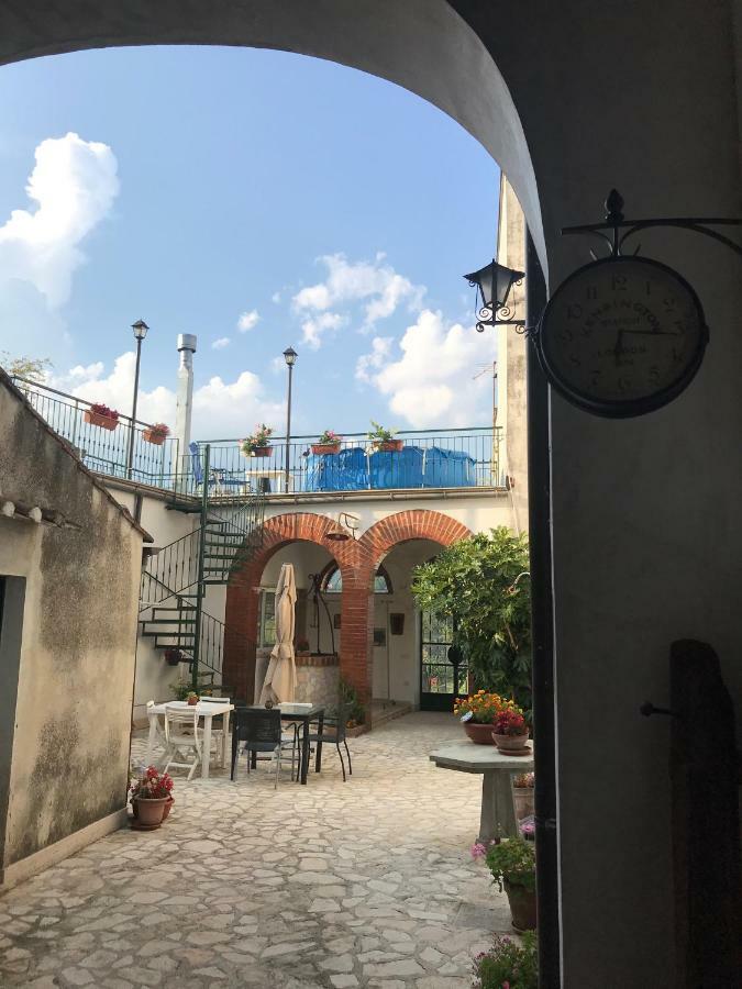 B&B Pozzo Dei Desideri Fisciano Bagian luar foto
