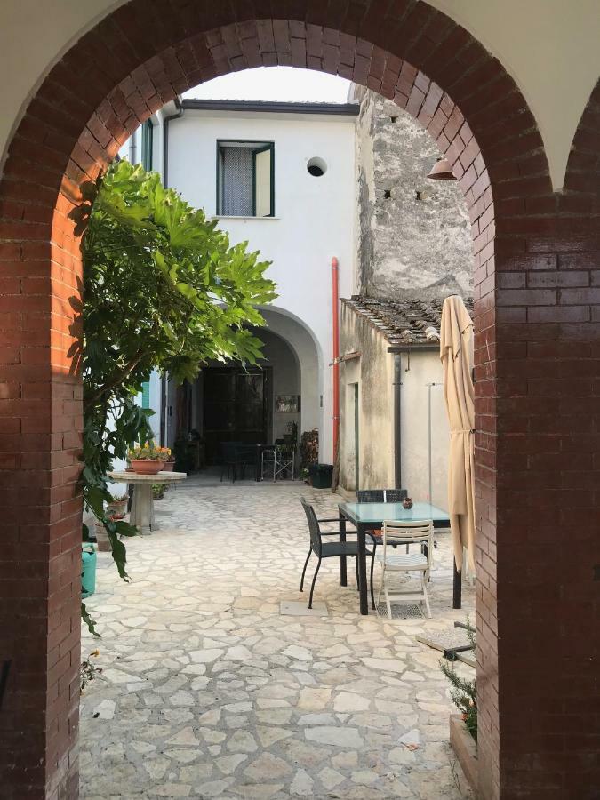 B&B Pozzo Dei Desideri Fisciano Bagian luar foto